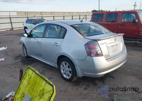 2010 Nissan Sentra 2.0Sr из США, поврежденный, VIN 3N1AB6AP9AL701561